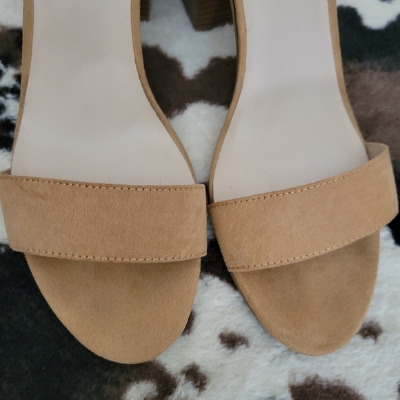 ASOS New Look Suede Tassel Block Heeled Sandals 9 - Picture 10 of 11
